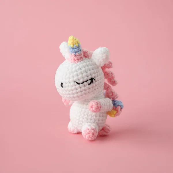 poupées licornes amusantes au crochet rose