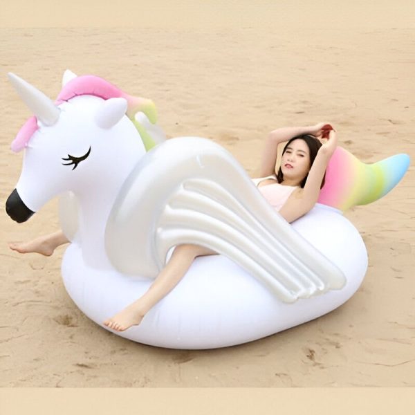 bouée licorne gonflable multicolore